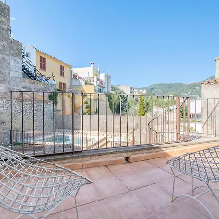 Casa Horta Den Menut Ferienhaus