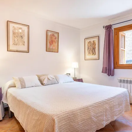 Casa Horta Den Menut Holiday home