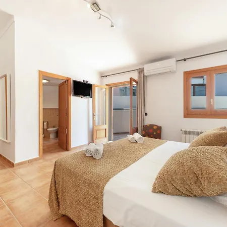 Casa Horta Den Menut * 波连斯萨