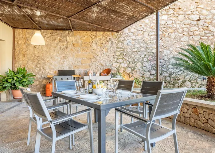 Semesterbostad Casa Horta Den Menut